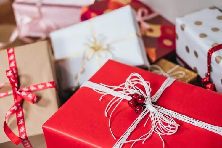 Idées de coffrets cadeaux à offrir pour les fêtes - Medi-Market Blog